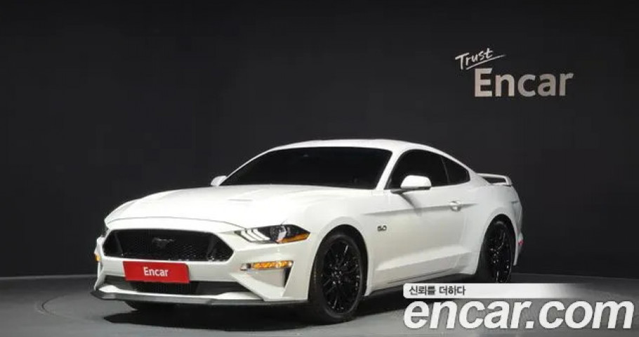 Ford Mustang 