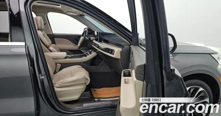 Lincoln Aviator 