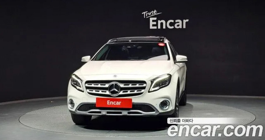 Mercedes-Benz Gla-Class 