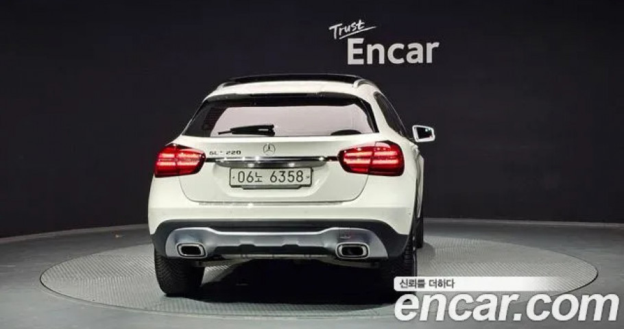 Mercedes-Benz Gla-Class 