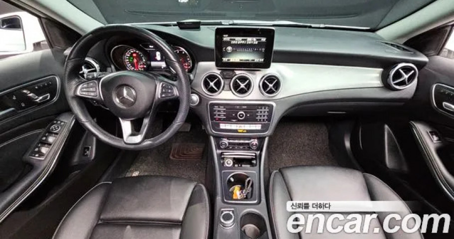 Mercedes-Benz Gla-Class 