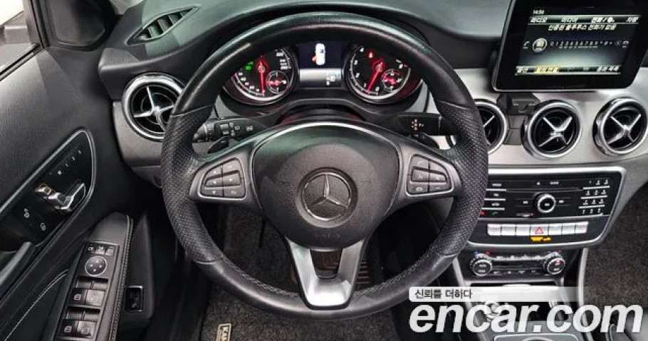 Mercedes-Benz Gla-Class 
