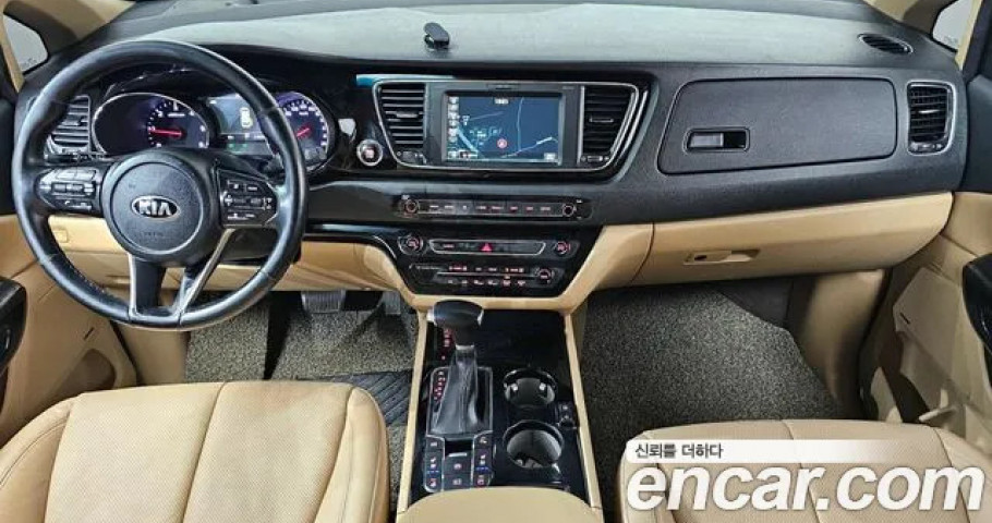 Kia Carnival 