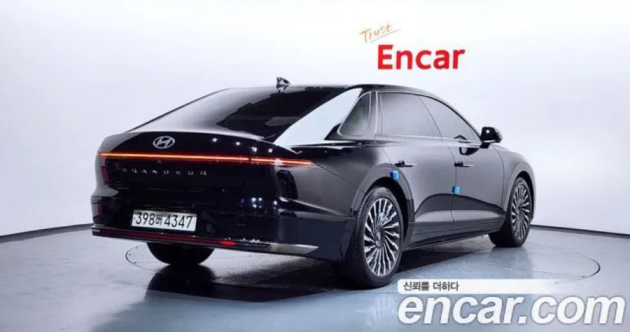 Hyundai Grandeur 
