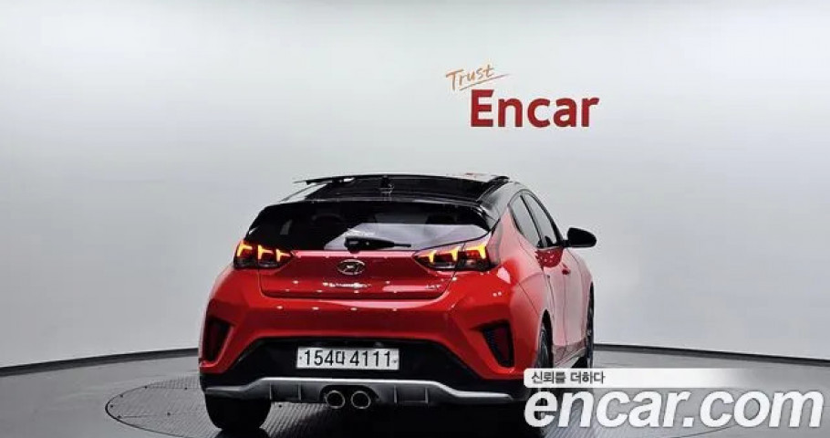 Hyundai Veloster 