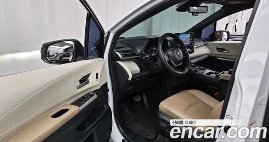 Toyota Sienna 