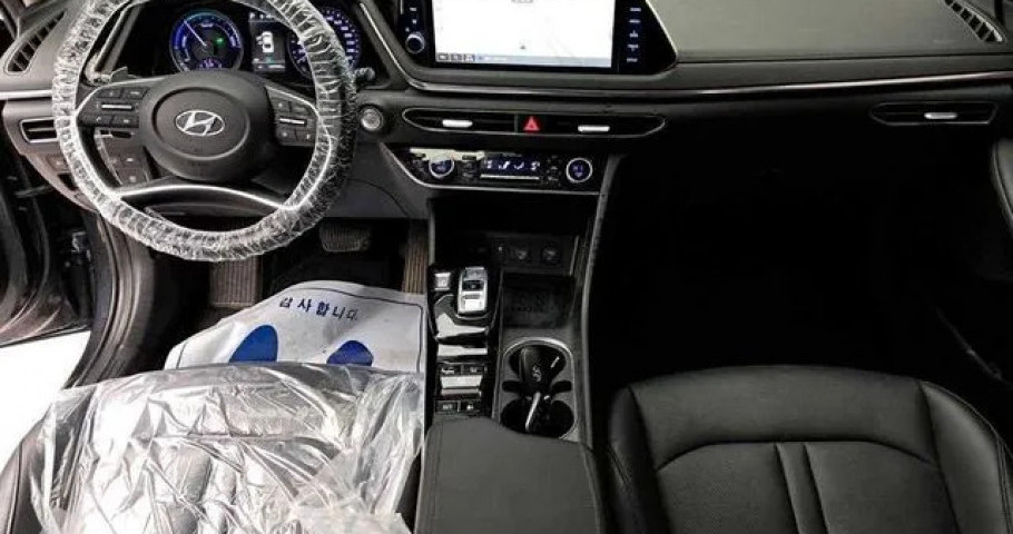 Hyundai Sonata 