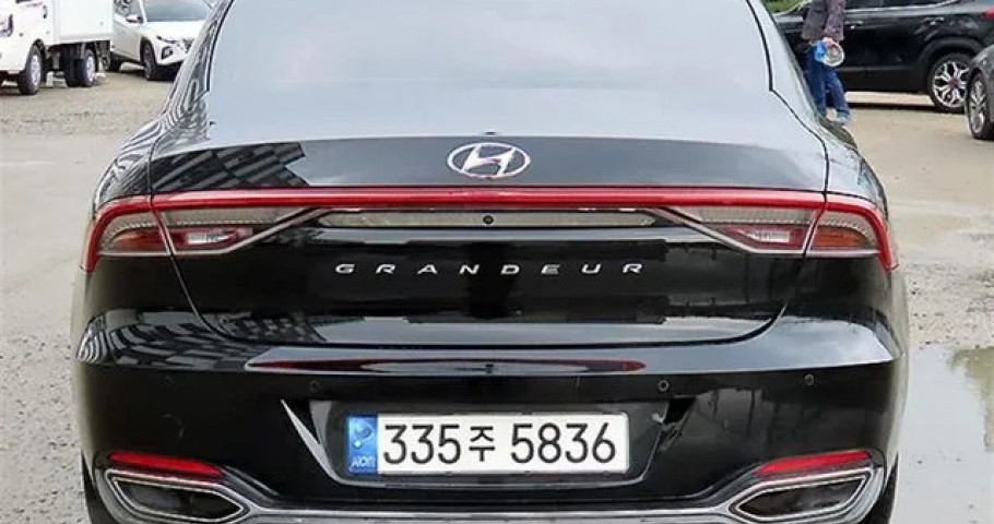 Hyundai Grandeur 