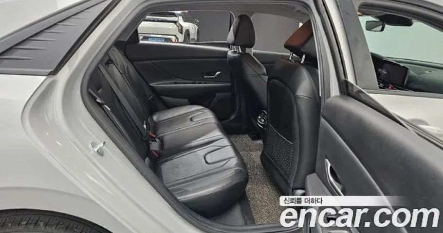 Hyundai Avante (Elantra) 