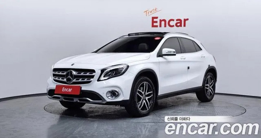Mercedes-Benz Gla-Class 