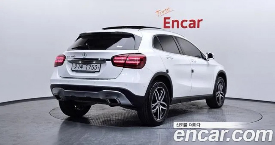 Mercedes-Benz Gla-Class 