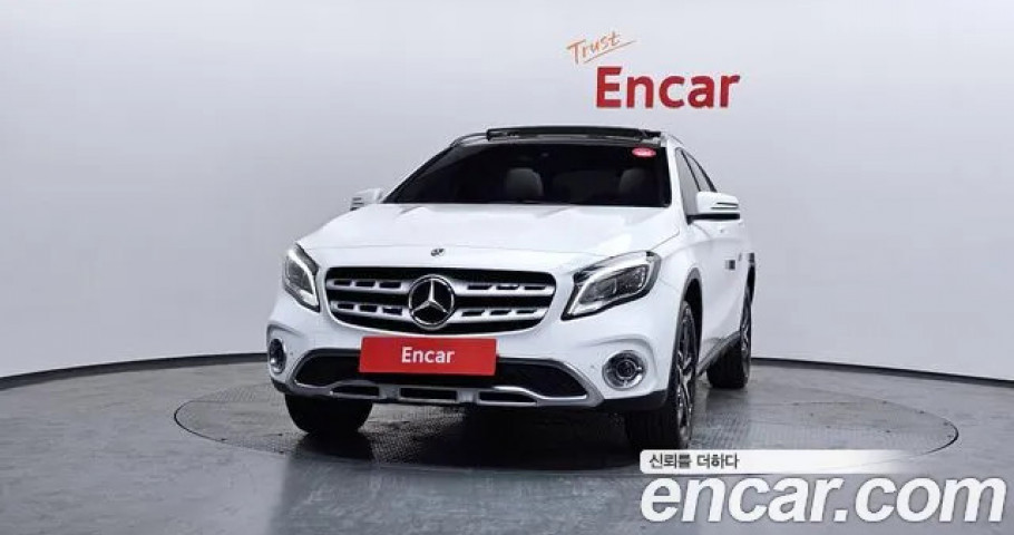 Mercedes-Benz Gla-Class 