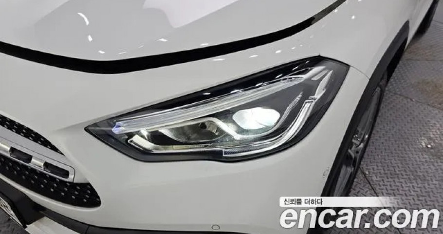 Mercedes-Benz Gla-Class 