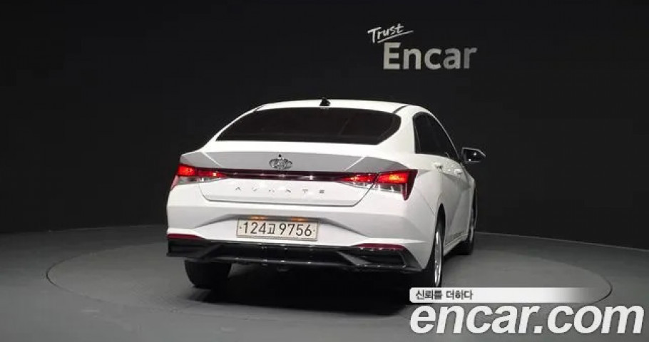 Hyundai Avante (Elantra) 