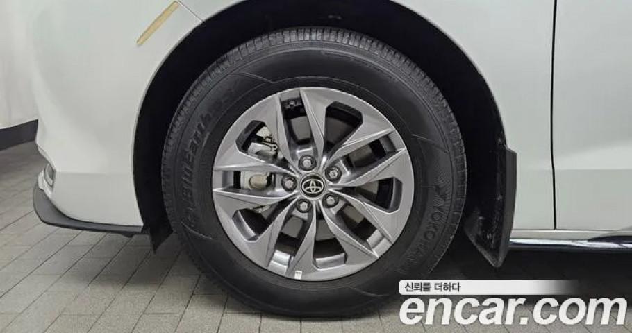 Toyota Sienna 