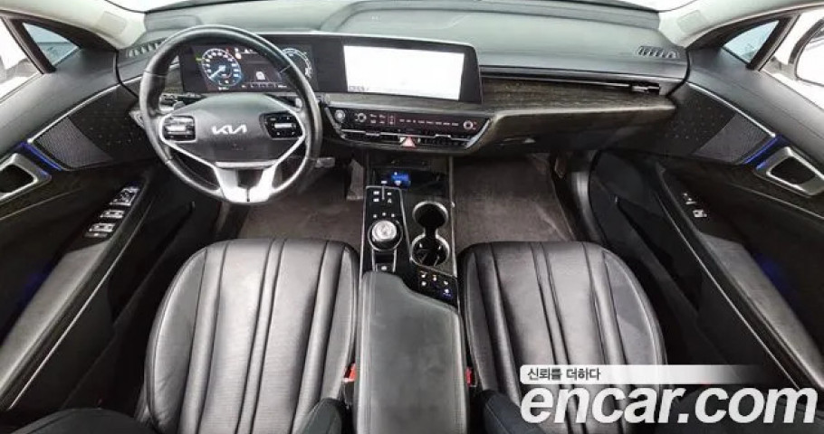 Kia K8 