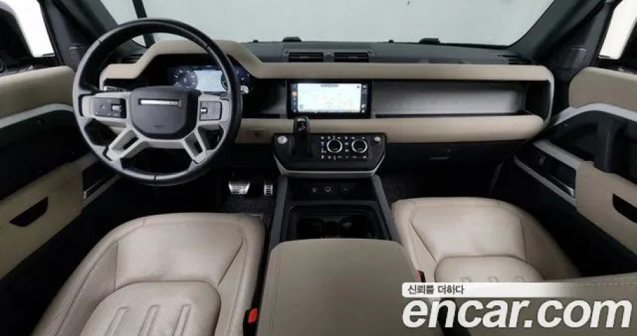 Land Rover Defender 