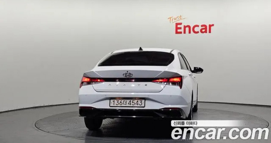 Hyundai Avante (Elantra) 