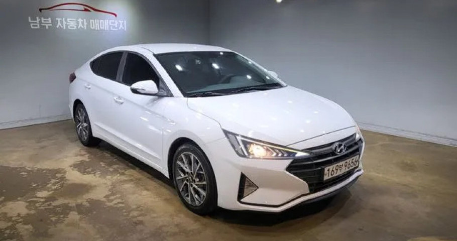 Hyundai Avante (Elantra) 