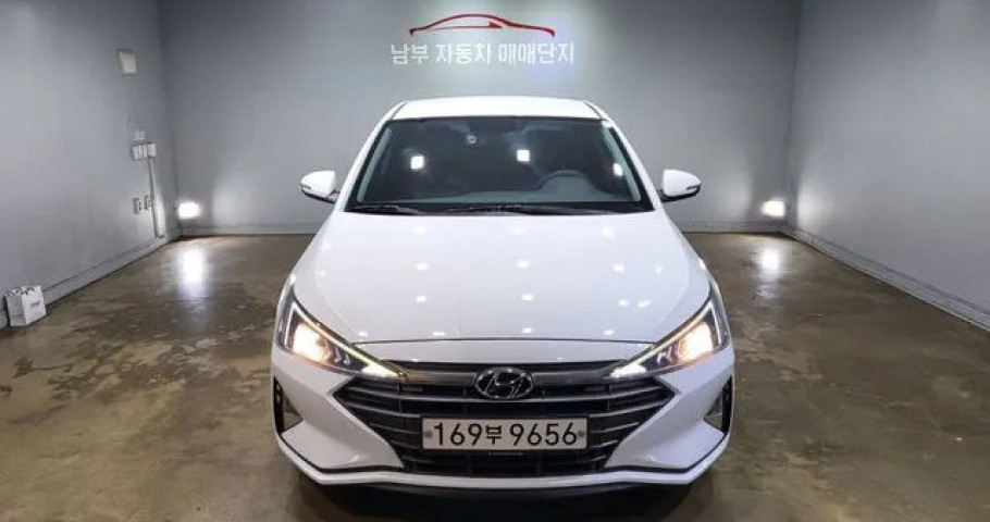 Hyundai Avante (Elantra) 