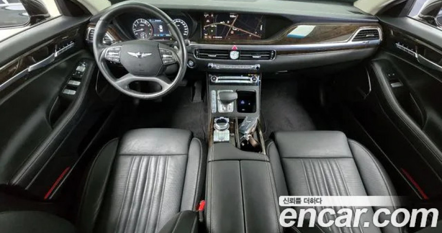 Genesis G90 