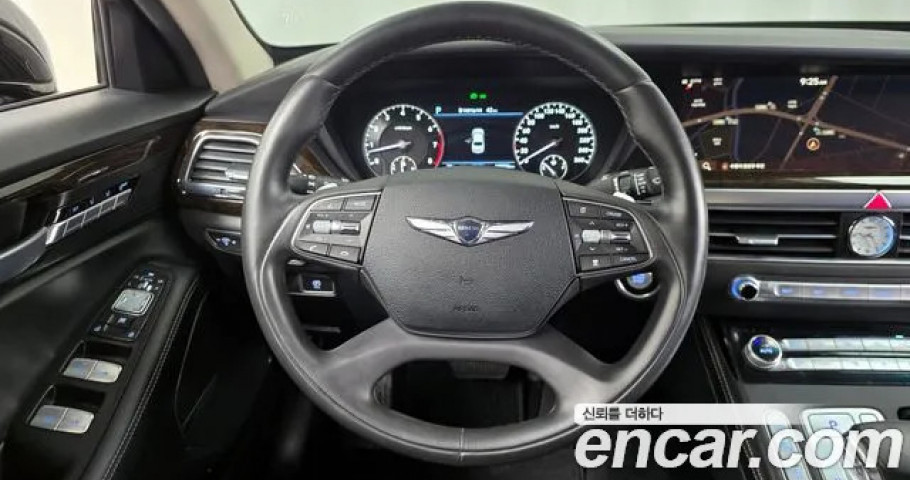 Genesis G90 