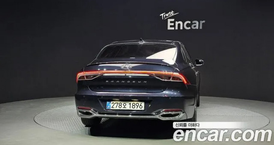 Hyundai Grandeur 