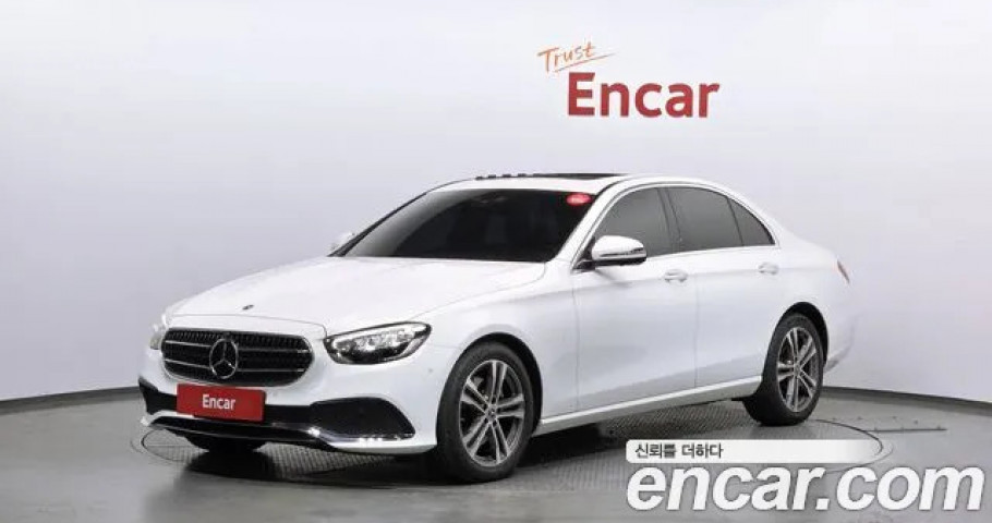 Mercedes-Benz E-Class 