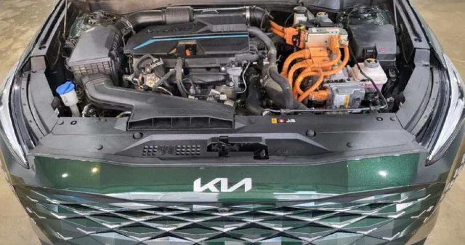 Kia K8 