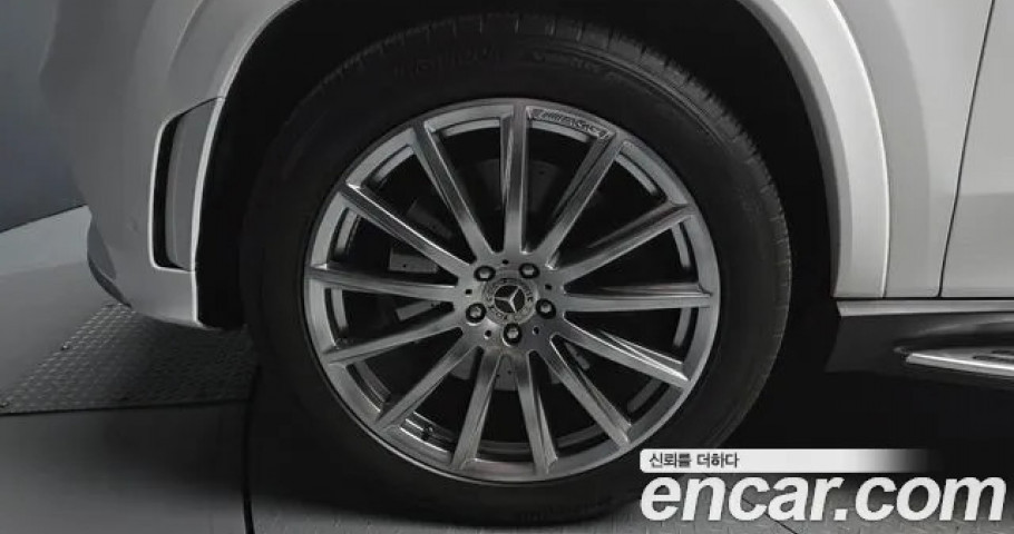 Mercedes-Benz Gls-Class 
