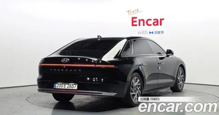 Hyundai Grandeur 