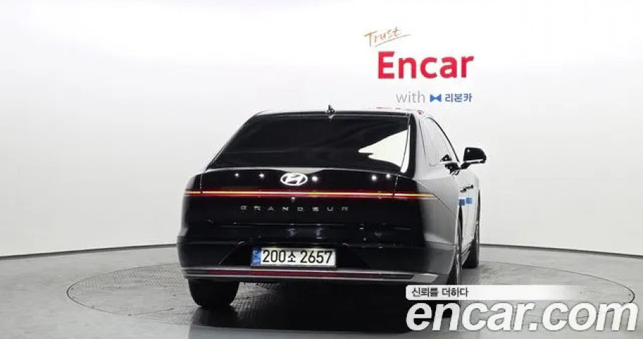 Hyundai Grandeur 