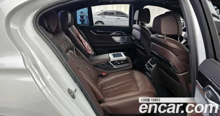 Bmw 7-Series 
