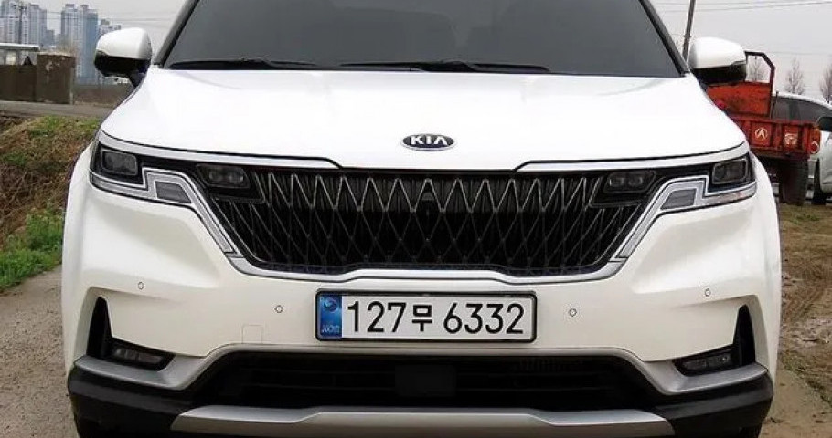 Kia Carnival 