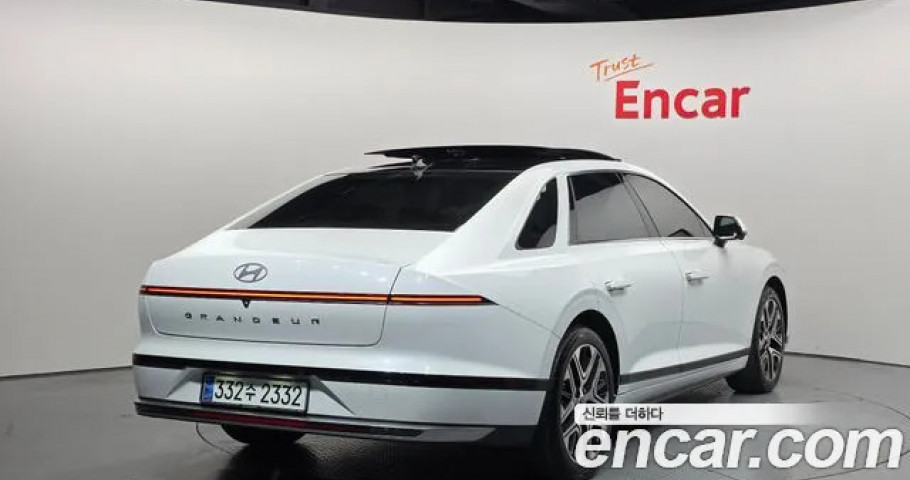 Hyundai Grandeur 