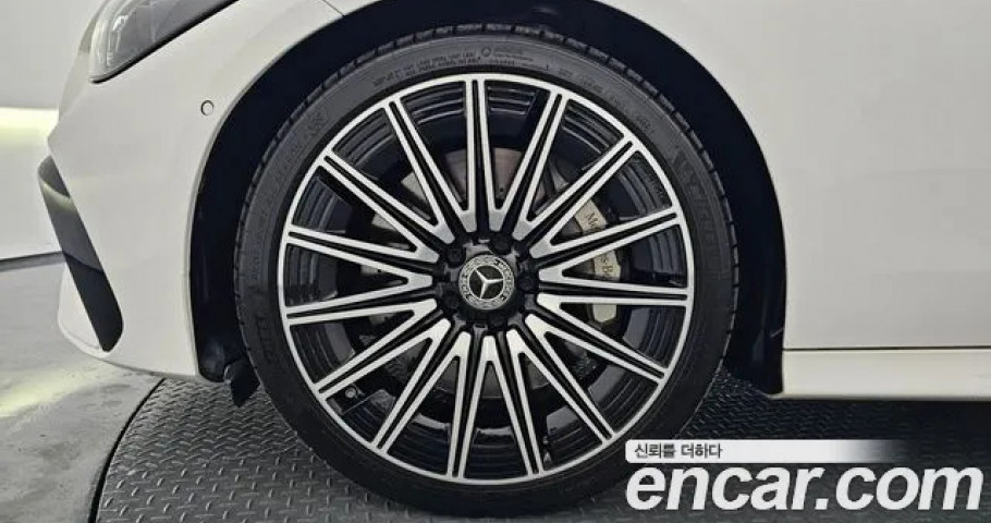 Mercedes-Benz Cle-Class 