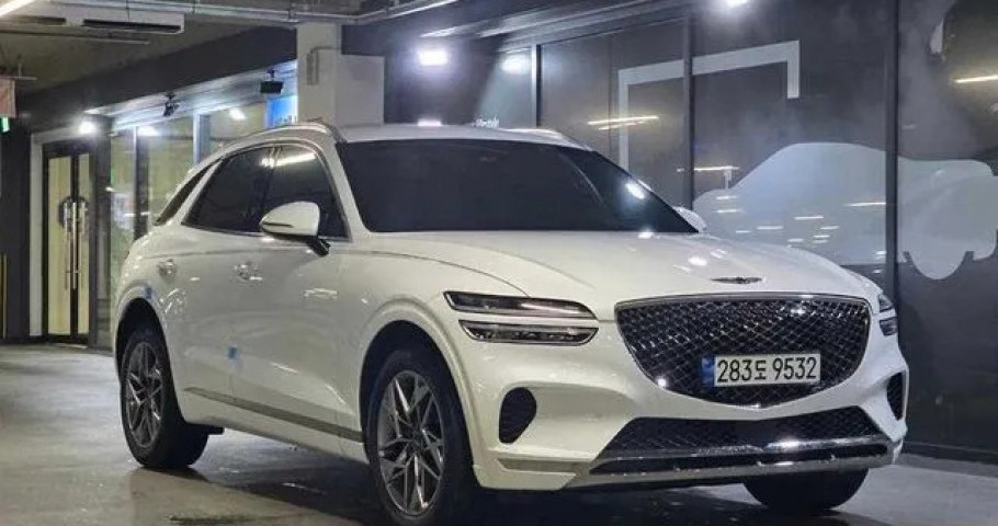 Genesis Gv70 