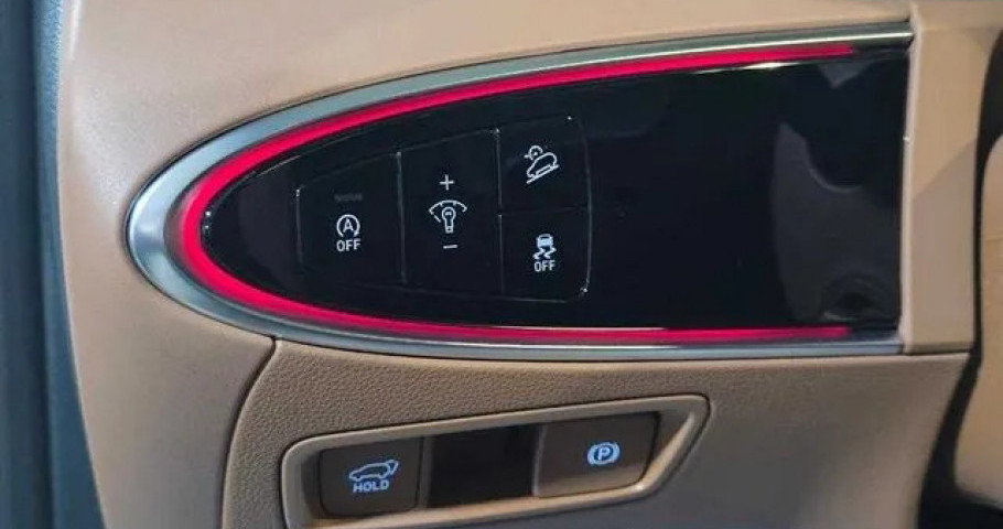 Genesis Gv70 