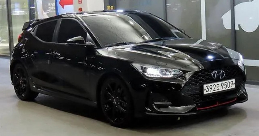 Hyundai Veloster 