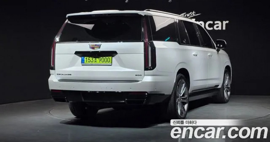 Cadillac Escalade 