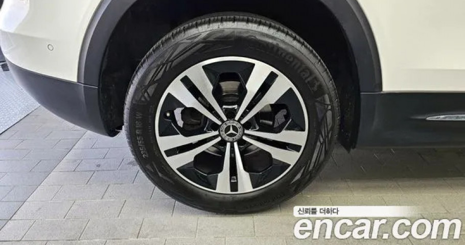 Mercedes-Benz Glb-Class 