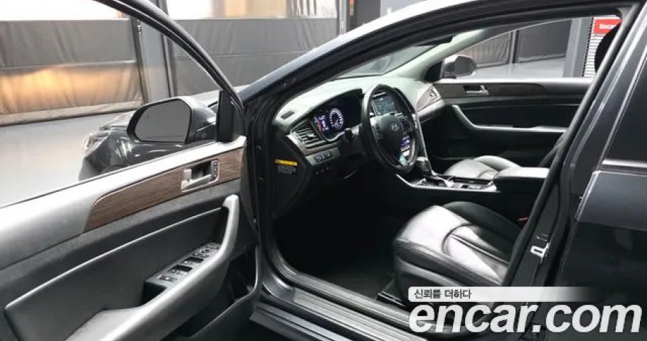 Hyundai Sonata 