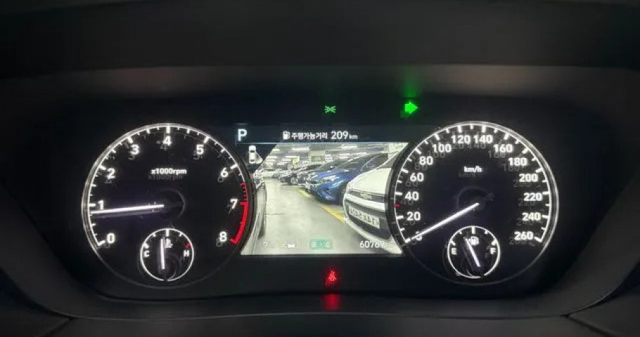 Genesis G90 