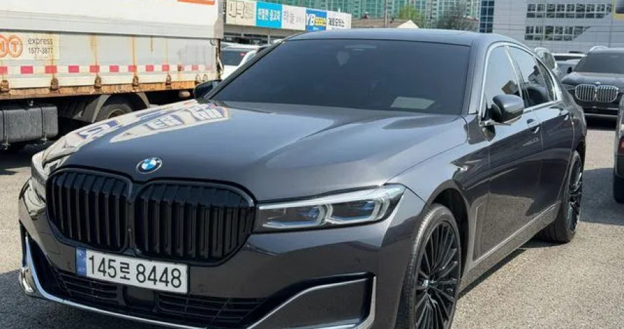 Bmw 7-Series 