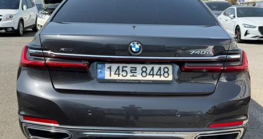 Bmw 7-Series 
