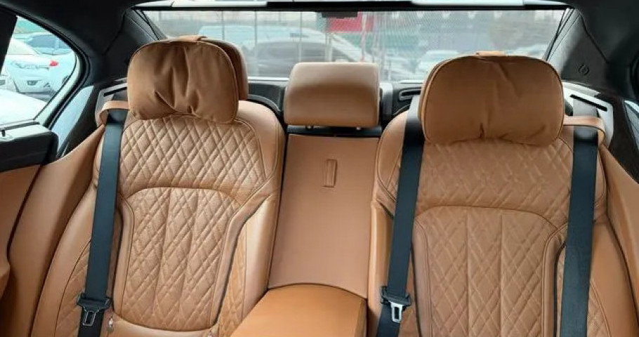 Bmw 7-Series 