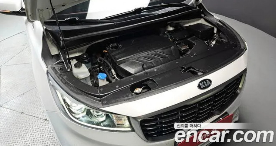 Kia Carnival 