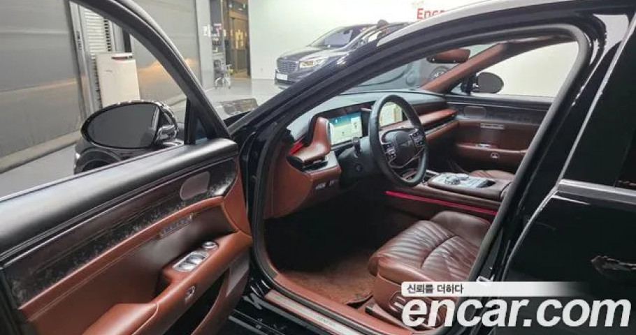 Genesis G90 
