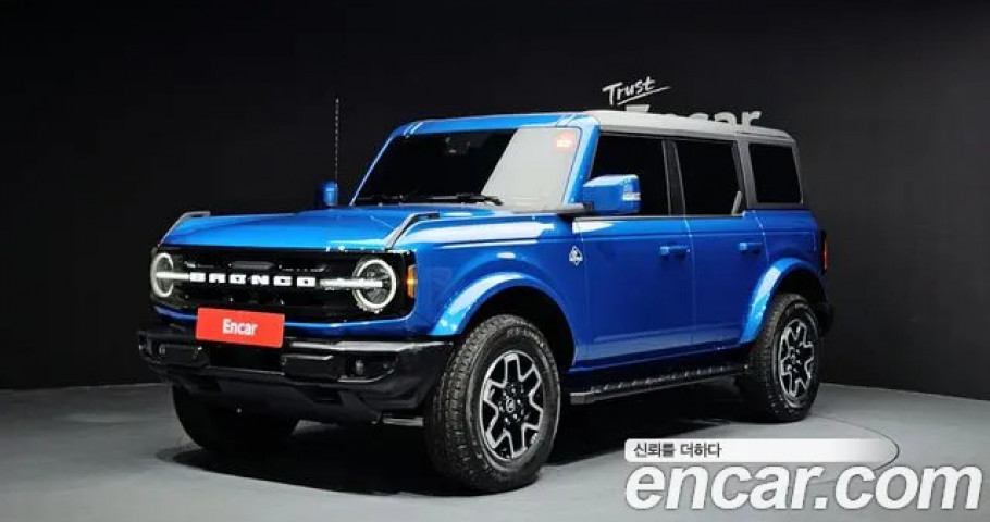 Ford Bronco 