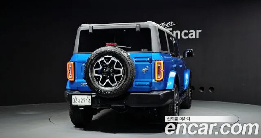 Ford Bronco 